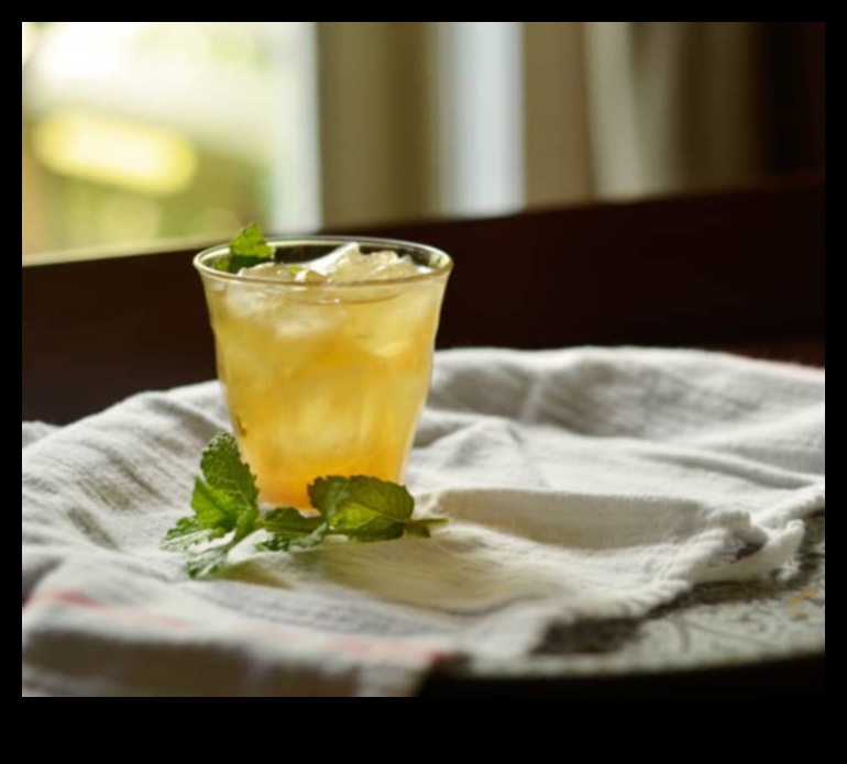 Iced Green Tea Sensations: A Guide to Crafting Irresistible Tea Elixirs