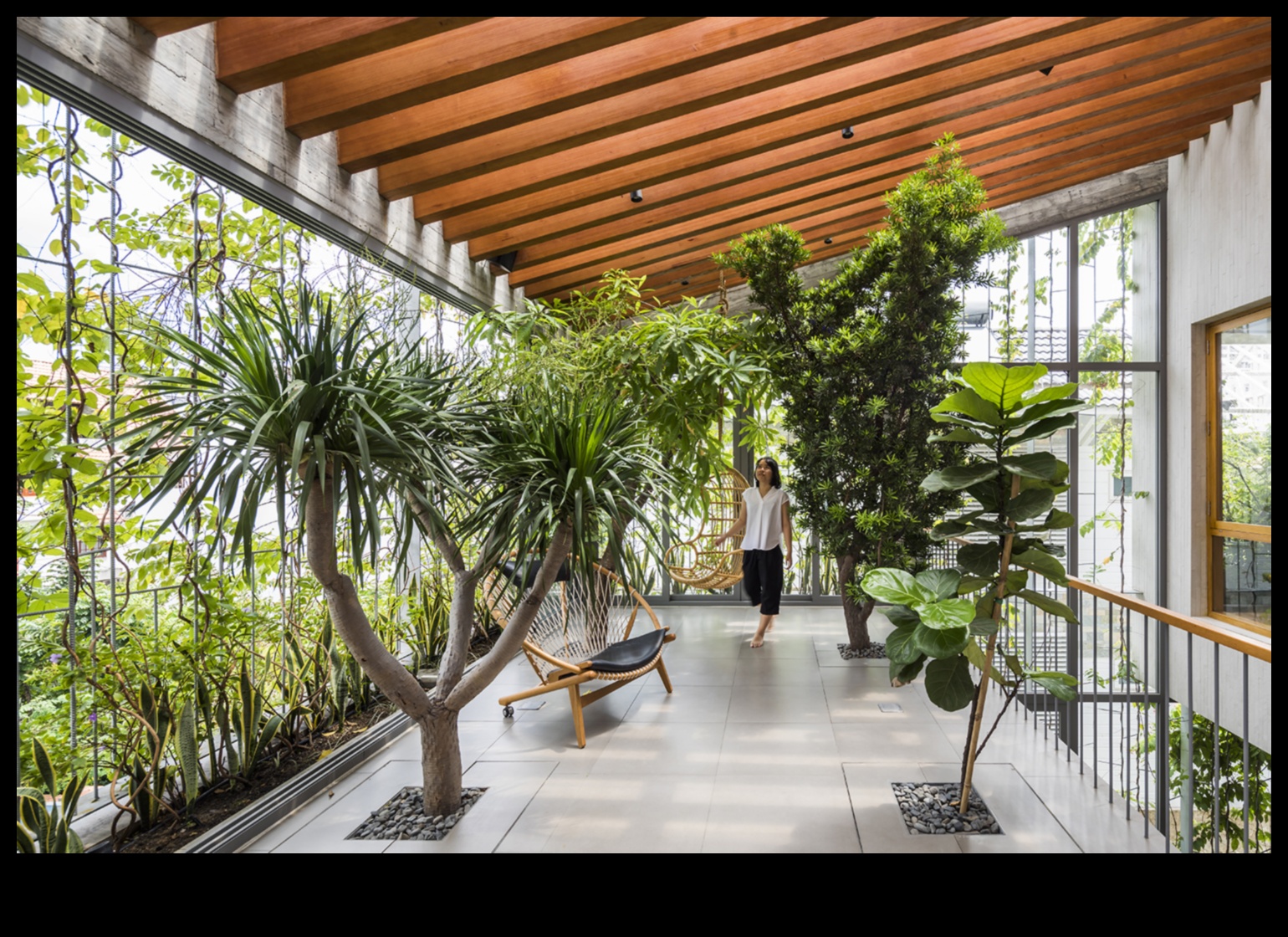 Αγκαλιάστε τη φύση: Ενσωματώνοντας βιοφιλικές ιδέες διακόσμησης στο σπίτι σας