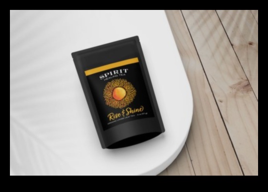 Πρωινές τελετουργίες ιβίσκου: Ξεκινήστε σωστά τη μέρα σας με ένα φλιτζάνι τσάι ιβίσκου