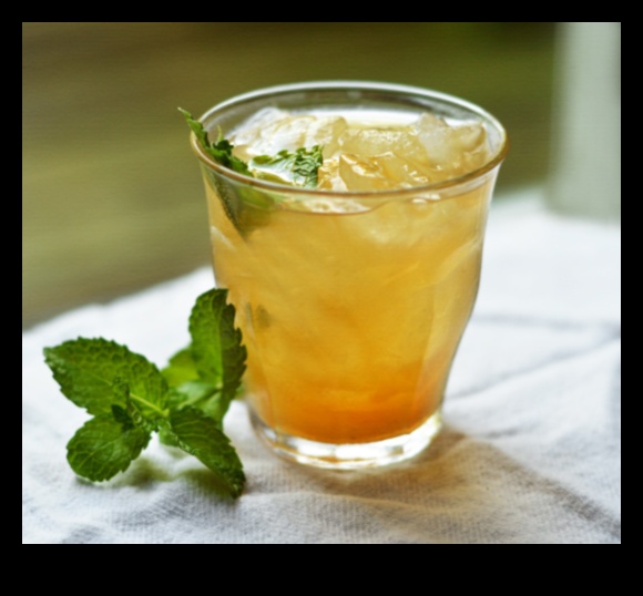 Iced Green Tea Sensations: A Guide to Crafting Irresistible Tea Elixirs