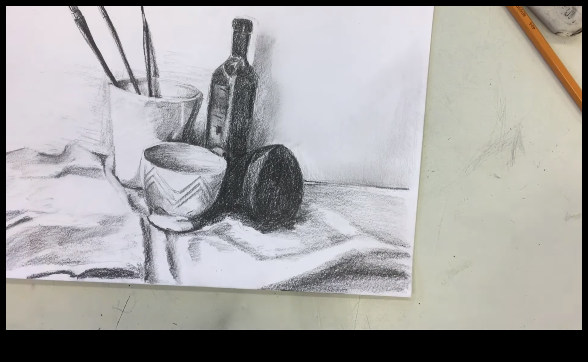 The Harmony of Inanimate Beauty: Σκίτσα νεκρής φύσης